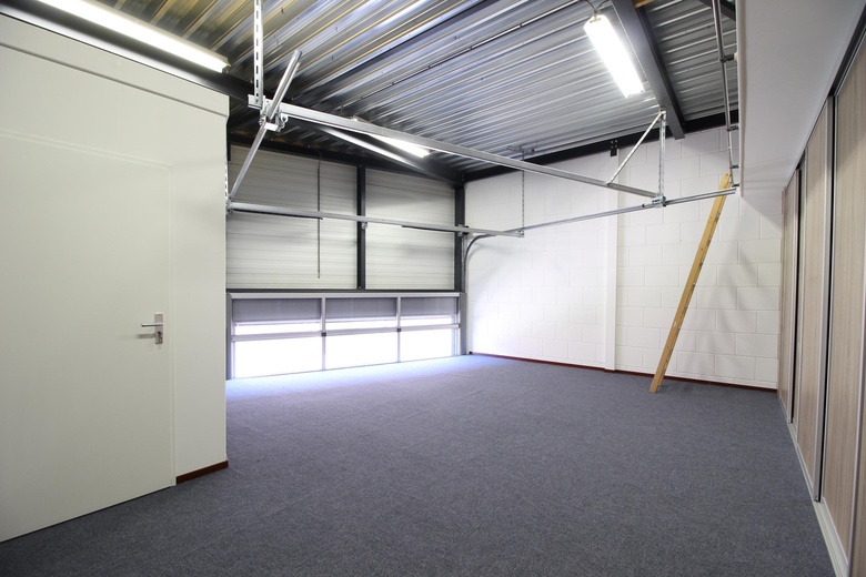 BedrijfsruimteaanDe Veldoven 2 B<br/> inHendrik-Ido-Ambacht BedrijfsruimteaanDe Veldoven 2 B<br/> inHendrik-Ido-Ambacht