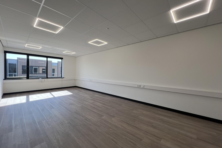 KantoorruimteaanLelystraat 70 n<br/> inSliedrecht KantoorruimteaanLelystraat 70 n<br/> inSliedrecht