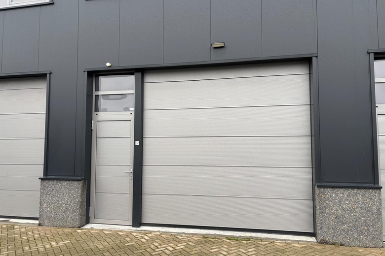 BedrijfsruimteaanGraaf van Solmsweg 99 E 37<br/> inDen Bosch BedrijfsruimteaanGraaf van Solmsweg 99 E 37<br/> inDen Bosch