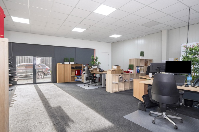 BedrijfsruimteaanOslostraat 60<br/> inSittard