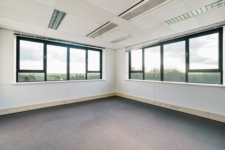 KantoorruimteaanFlemingweg 14<br/> inAlphen aan den Rijn KantoorruimteaanFlemingweg 14<br/> inAlphen aan den Rijn