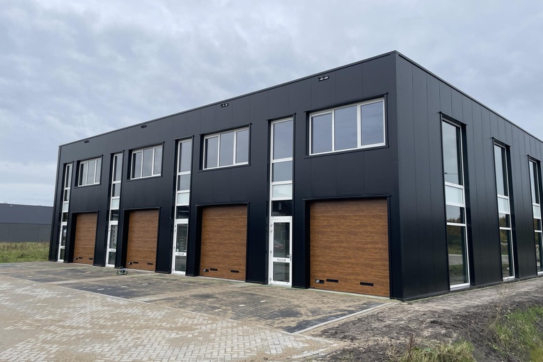 BedrijfsruimteaanBegijneweide 9 a<br/> inRijsbergen BedrijfsruimteaanBegijneweide 9 a<br/> inRijsbergen