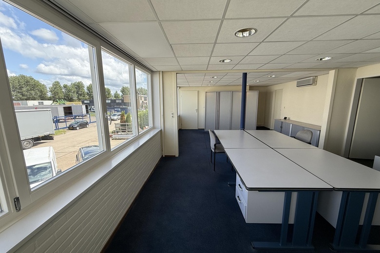 KantoorruimteaanGriendweg 7 A<br/> in's-Gravendeel