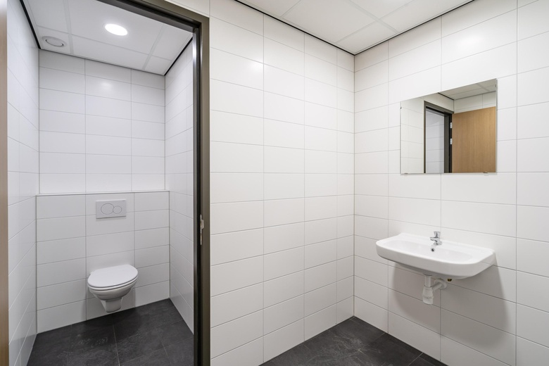 BedrijfsruimteaanHavenstraat 78 j<br/> inHuizen