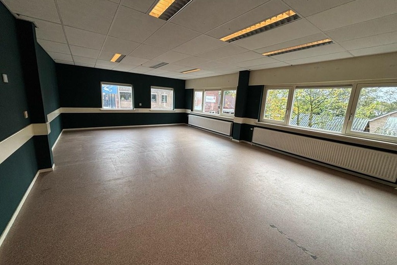 BedrijfsruimteaanNijverheidspad 3 A<br/> inUrk