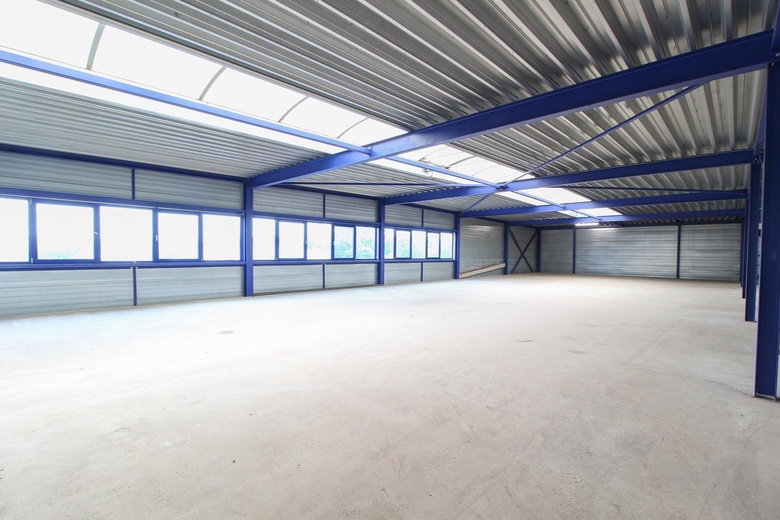 BedrijfsruimteaanBoezemweg 23 a<br/> inPijnacker BedrijfsruimteaanBoezemweg 23 a<br/> inPijnacker