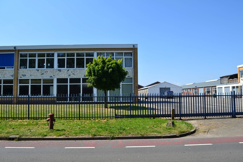 BedrijfsruimteaanIndustrieweg 39 41<br/> inKampen BedrijfsruimteaanIndustrieweg 39 41<br/> inKampen