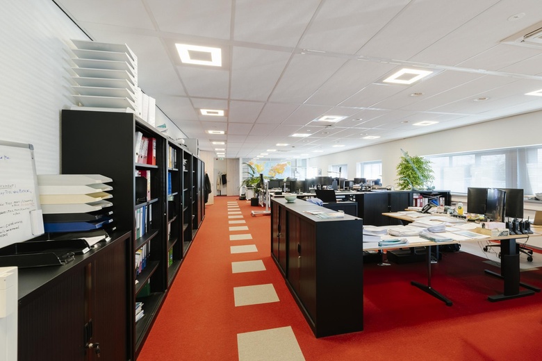 BedrijfsruimteaanVeluwezoom 15<br/> inAlmere BedrijfsruimteaanVeluwezoom 15<br/> inAlmere