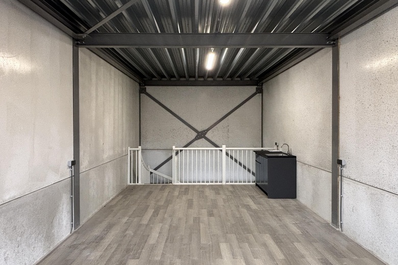 BedrijfsruimteaanAfmijnstraat 11<br/> inAmstelveen BedrijfsruimteaanAfmijnstraat 11<br/> inAmstelveen