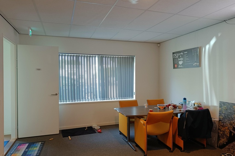 BedrijfsruimteaanHunnenpad 4<br/> inOss BedrijfsruimteaanHunnenpad 4<br/> inOss