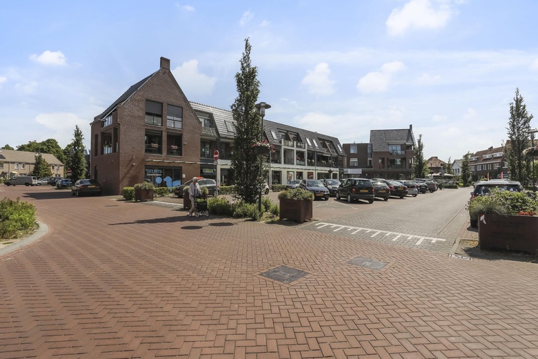WinkelruimteaanKloosterstraat 14 - 66<br/> inGrubbenvorst WinkelruimteaanKloosterstraat 14 - 66<br/> inGrubbenvorst