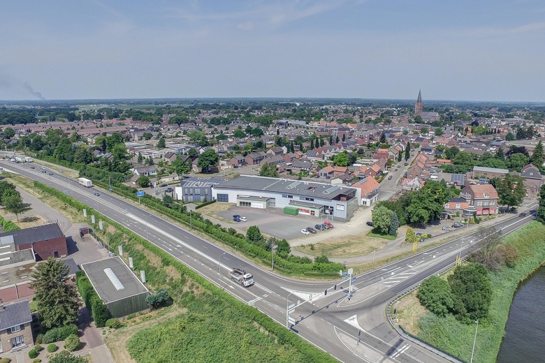 BedrijfsruimteaanStaat 40<br/> inNederweert BedrijfsruimteaanStaat 40<br/> inNederweert