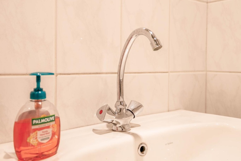 BedrijfsruimteaanAnthonetta Kuijlstraat 72<br/> inRotterdam BedrijfsruimteaanAnthonetta Kuijlstraat 72<br/> inRotterdam
