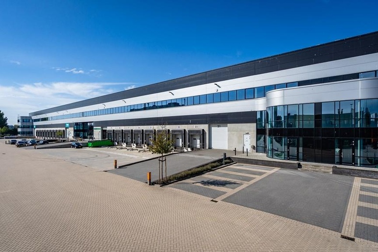 BedrijfsruimteaanVan Riemsdijkweg 57<br/> inRotterdam