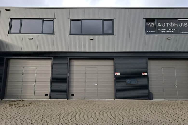 Bekijk foto 1 van Industrieweg 11 02