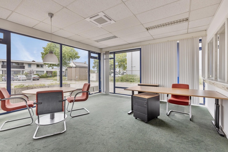 BedrijfsruimteaanSchotsbossenstraat 8<br/> inRoosendaal