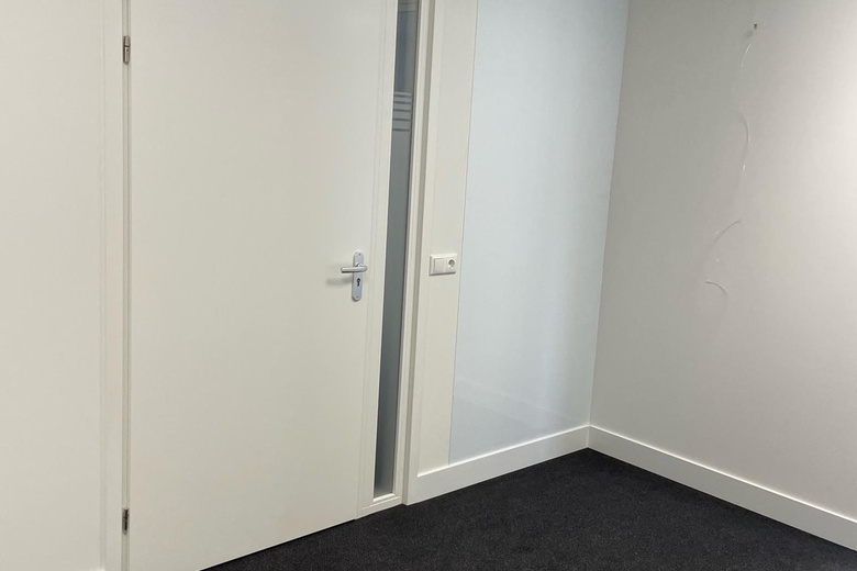 KantoorruimteaanZwarteweg 28 b<br/> inLeusden KantoorruimteaanZwarteweg 28 b<br/> inLeusden