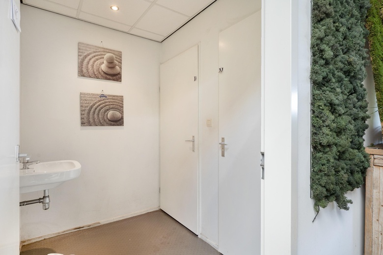 BedrijfsruimteaanBreinder 1 A<br/> inSchinnen