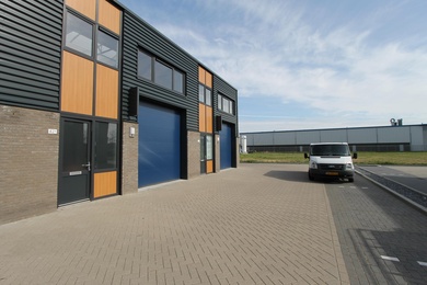 Bedrijfsruimte Bergschenhoek - Weg en Land 42 k - Foto 2