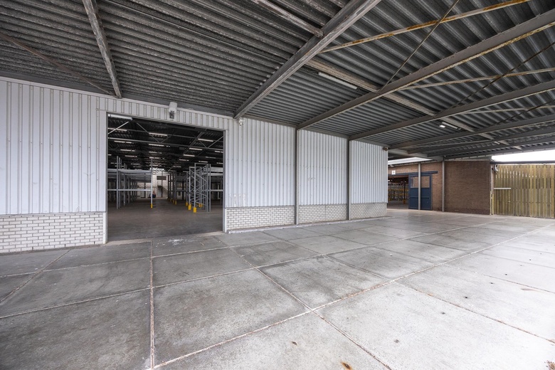 BedrijfsruimteaanHeereweg 337 B<br/> inLisse BedrijfsruimteaanHeereweg 337 B<br/> inLisse