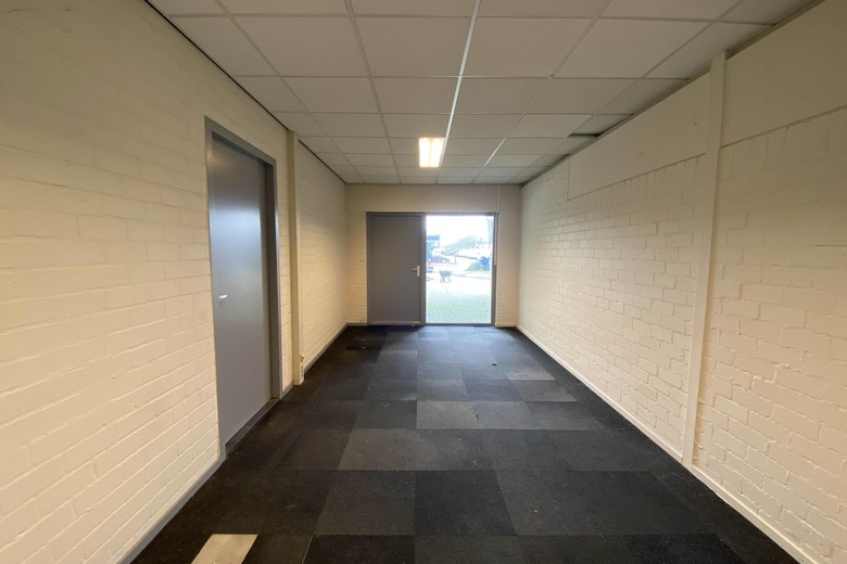 BedrijfsruimteaanVenbroekstraat 20<br/> inNieuwkuijk BedrijfsruimteaanVenbroekstraat 20<br/> inNieuwkuijk