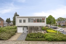 Bekijk foto 4 van Lijsterbesstraat 1