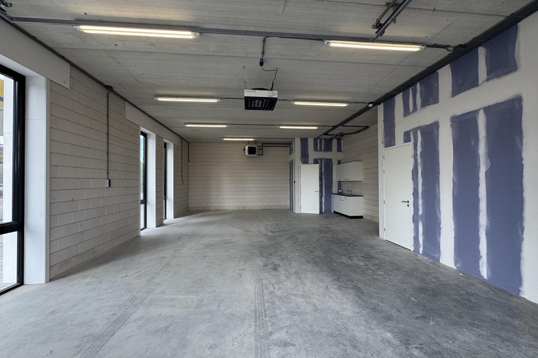 BedrijfsruimteaanMarconistraat 47<br/> inZwolle BedrijfsruimteaanMarconistraat 47<br/> inZwolle