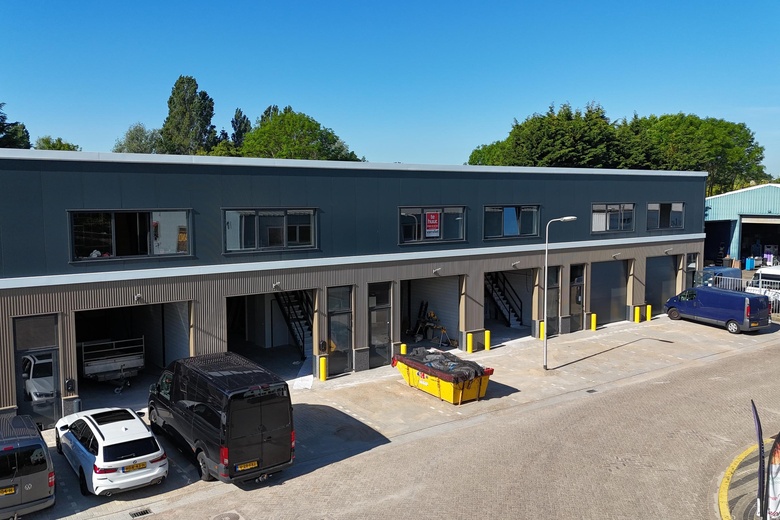 BedrijfsruimteaanAmbachtsstraat 9 c<br/> inPoortugaal