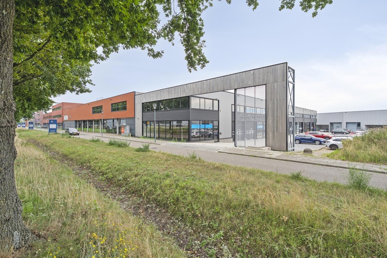 BedrijfsruimteaanBergerweg 140<br/> inSittard BedrijfsruimteaanBergerweg 140<br/> inSittard