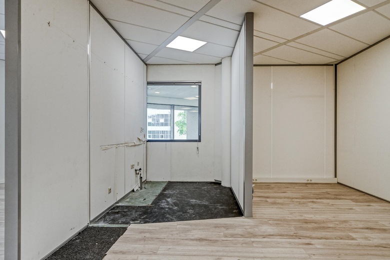 KantoorruimteaanVan Asch van Wijckstraat 2 - 4<br/> inAmersfoort KantoorruimteaanVan Asch van Wijckstraat 2 - 4<br/> inAmersfoort