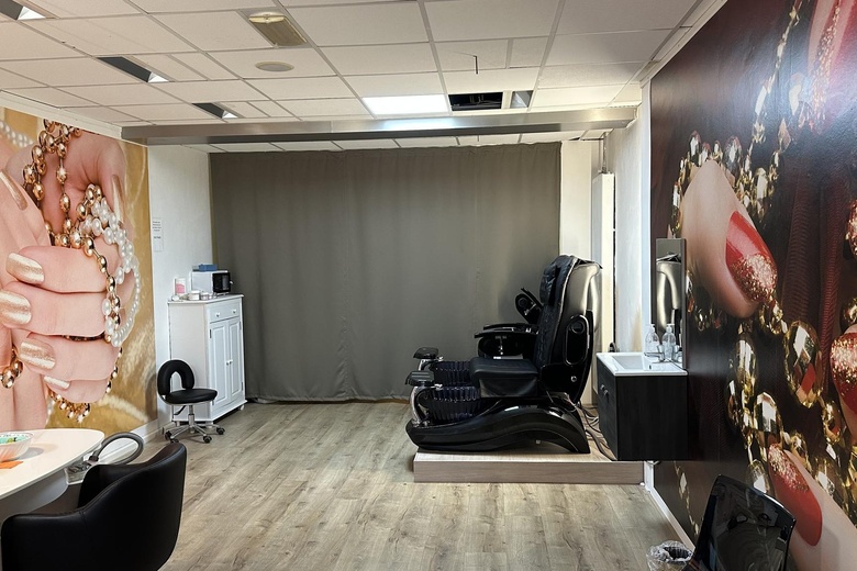WinkelruimteaanWouwsestraat 5<br/> inBergen op Zoom WinkelruimteaanWouwsestraat 5<br/> inBergen op Zoom