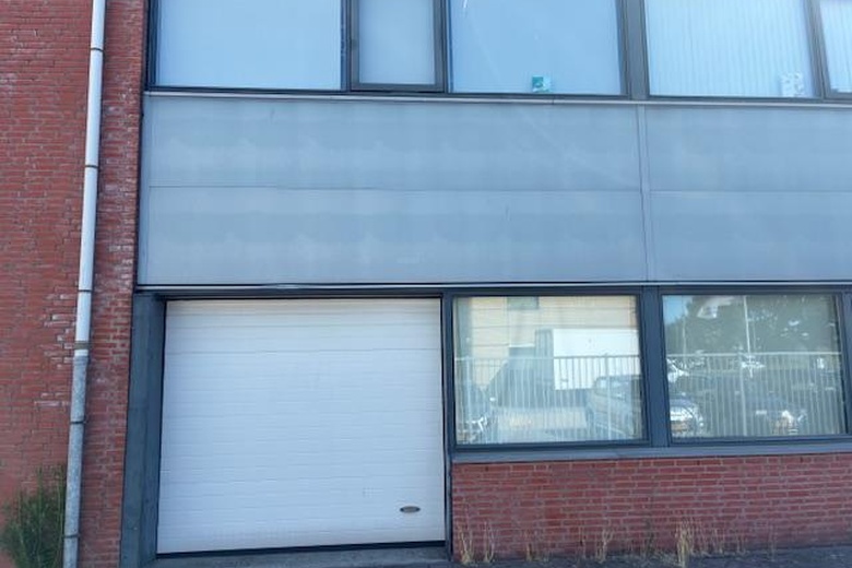 BedrijfsruimteaanVlotbrugweg 6<br/> inAlmere BedrijfsruimteaanVlotbrugweg 6<br/> inAlmere
