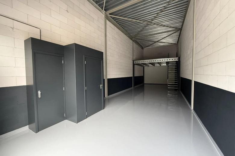 Bekijk foto 20 in  aan de  in 