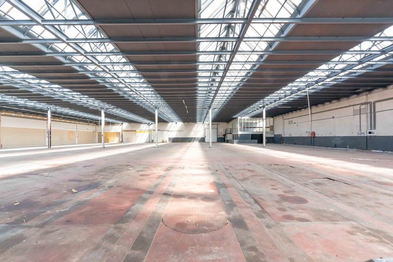 BedrijfsruimteaanVan Beethovenlaan 6<br/> inRoosendaal BedrijfsruimteaanVan Beethovenlaan 6<br/> inRoosendaal