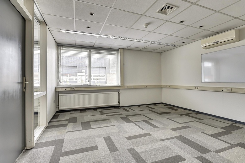 BedrijfsruimteaanBredeweg 39 a<br/> inMoerkapelle