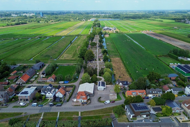 BedrijfsruimteaanMolendijk 38<br/> inKrimpen aan de Lek