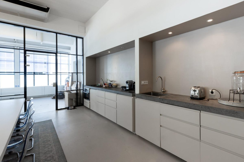 KantoorruimteaanKoningin Wilhelminaplein 12 A 1<br/> inAmsterdam