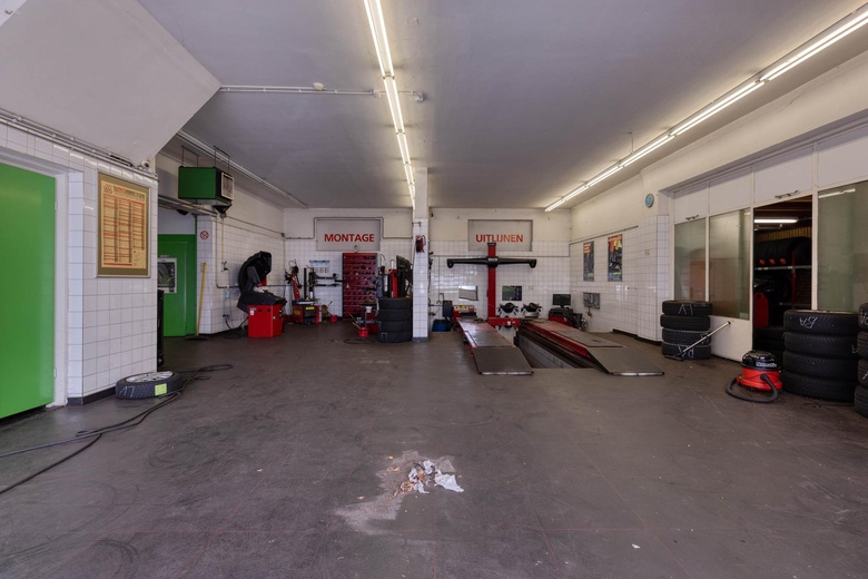 BedrijfsruimteaanCeintuurbaan 53 b<br/> inHuizen BedrijfsruimteaanCeintuurbaan 53 b<br/> inHuizen