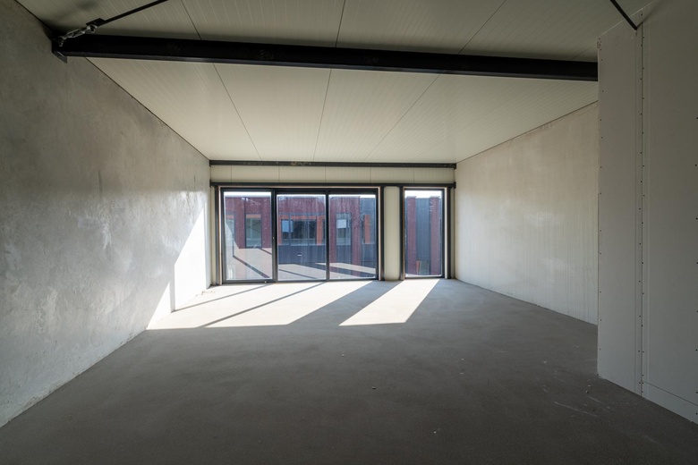BedrijfsruimteaanIndustrieweg 12 a<br/> inGiessen BedrijfsruimteaanIndustrieweg 12 a<br/> inGiessen