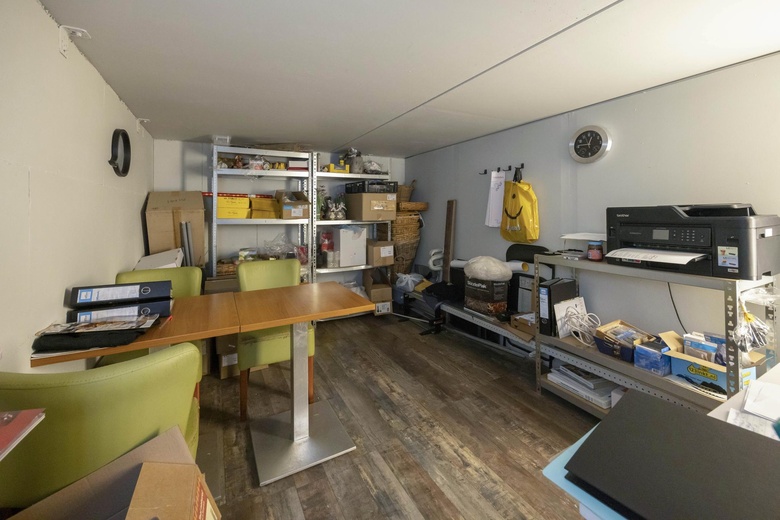 WinkelruimteaanKoningsoord 178<br/> inBerkel-Enschot WinkelruimteaanKoningsoord 178<br/> inBerkel-Enschot