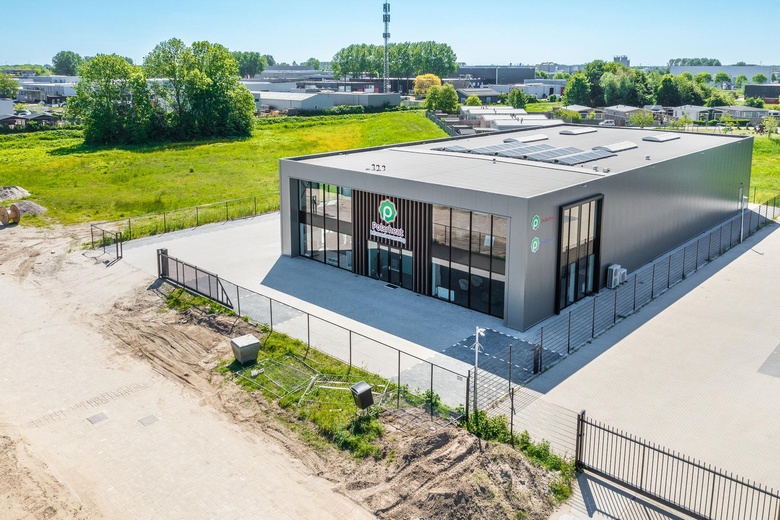 BedrijfsruimteaanDwarsvaartweg 6<br/> inLelystad BedrijfsruimteaanDwarsvaartweg 6<br/> inLelystad