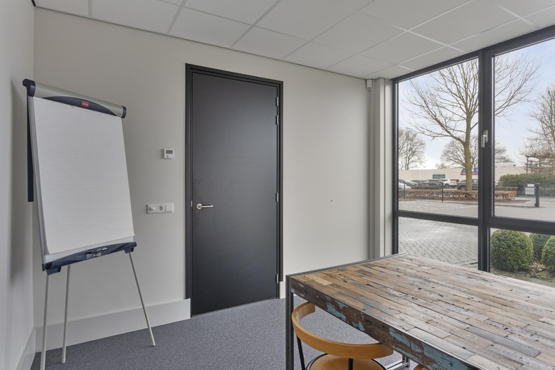 BedrijfsruimteaanWanroijseweg 38<br/> inMill BedrijfsruimteaanWanroijseweg 38<br/> inMill