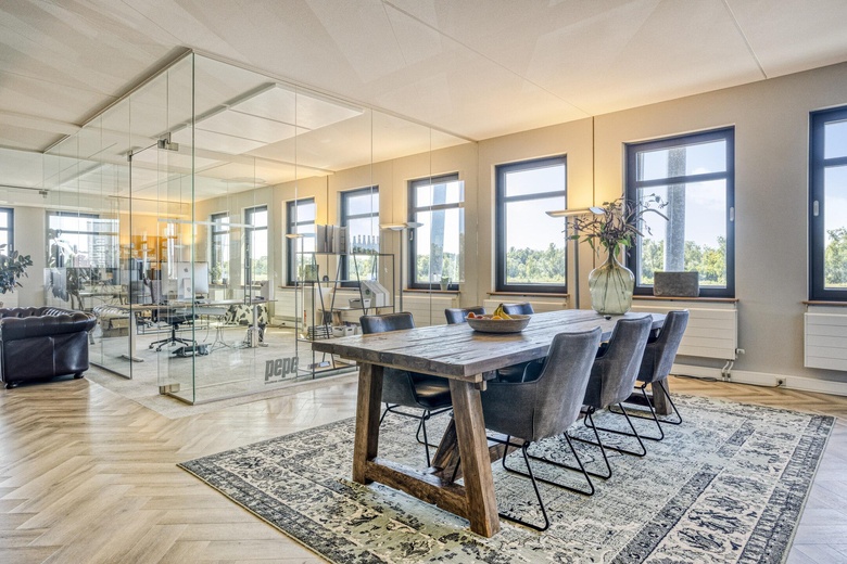 KantoorruimteaanZutphenstraat 10<br/> inOldenzaal KantoorruimteaanZutphenstraat 10<br/> inOldenzaal