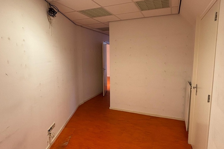 WinkelruimteaanDorpsstraat 51 a<br/> inNieuwerkerk aan den IJssel