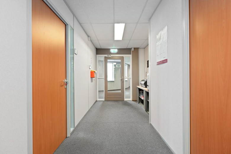 KantoorruimteaanKamerlingh Onnesweg 10<br/> inBarendrecht