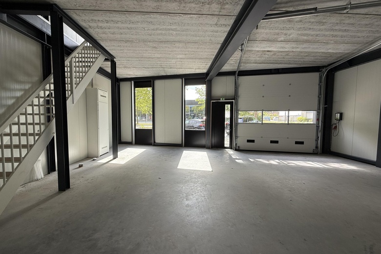 BedrijfsruimteaanAntonie van Leeuwenhoekstraat 1 A 12<br/> inOud-Beijerland