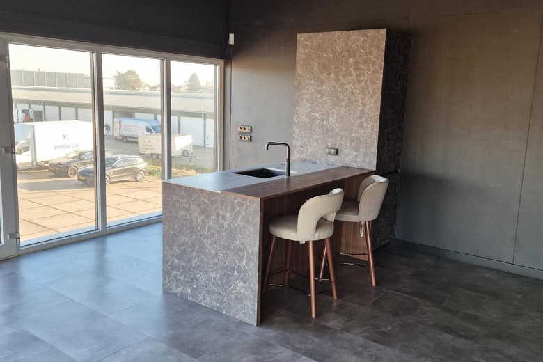 KantoorruimteaanRaasdorperweg 183 N<br/> inLijnden