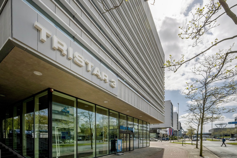 KantoorruimteaanStationsplein-ZW 983<br/> inSchiphol