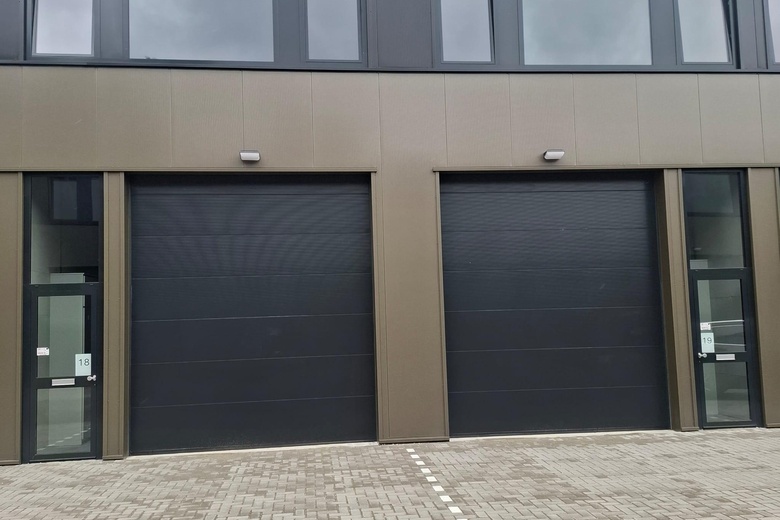 Bedrijfsruimte Wateringen - Veenbes 9 A 15 - Foto 2