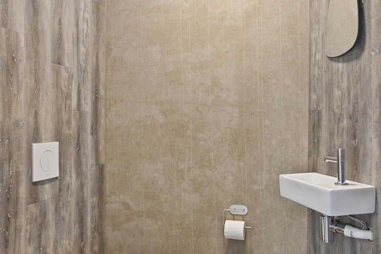 BedrijfsruimteaanCrommelinbaan 61 F<br/> inCruquius BedrijfsruimteaanCrommelinbaan 61 F<br/> inCruquius